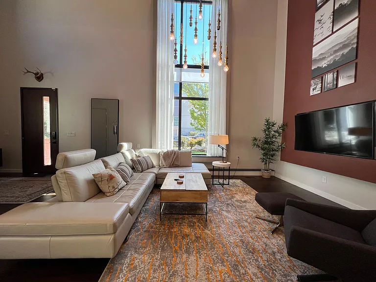 504 Morgan St NE — Photo 13