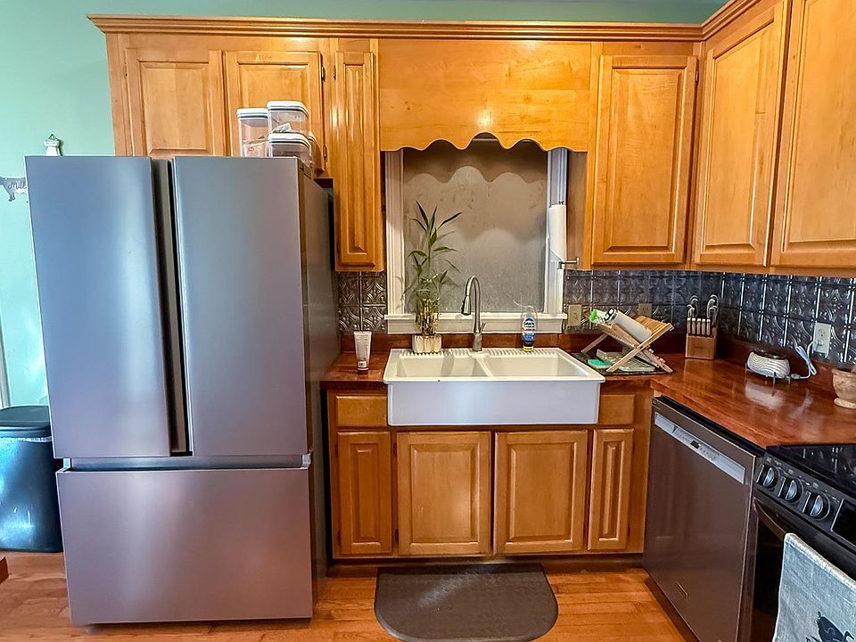 34th image of this home