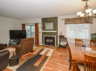 143 Canabury Ct, Little Canada, MN 55117