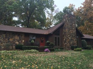 589 J W Bailey Rd, Calhoun, KY 42327