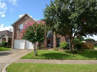10515 N Laureldale Dr, Houston, TX 77041