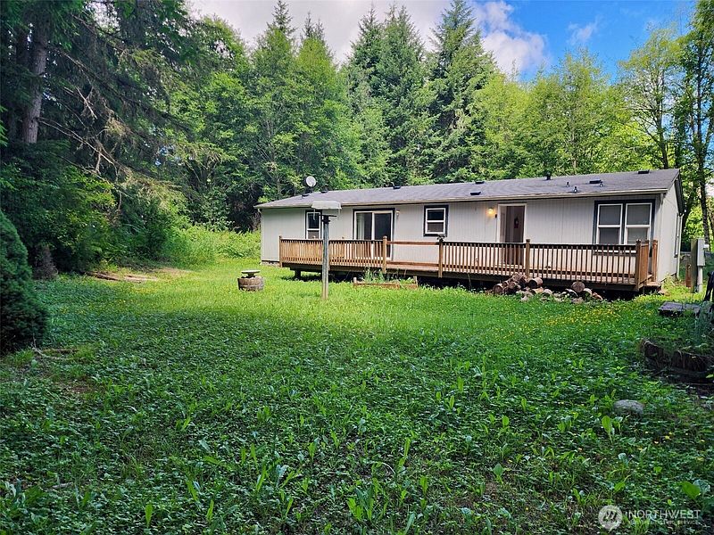4th image of 11843 Blue Glacier Lane SE
