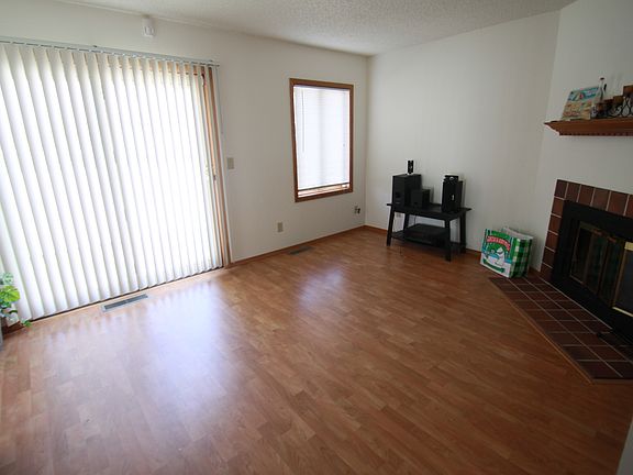 5th image of 1440 36th Ave N