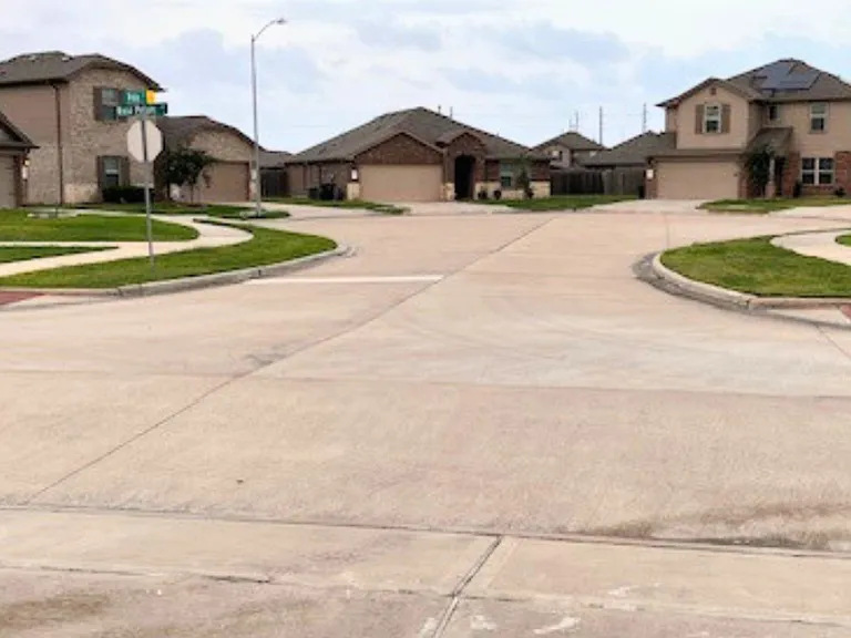 8310 Rose Petals Ln — Photo 26