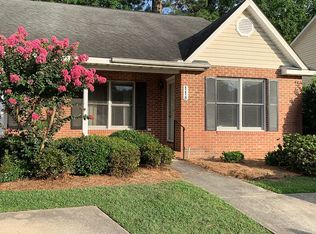 118 Timberwood Rd, Greenwood, SC 29646