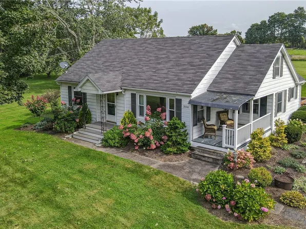 3104 E Lake Rd, Skaneateles, NY 13152