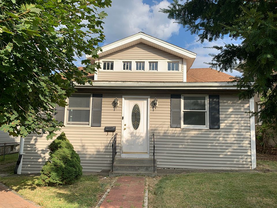 1st image of 314 Plantation St