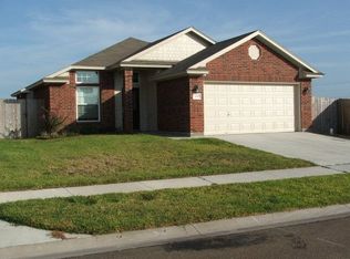 105 Carlsbad Dr, Victoria, TX 77904