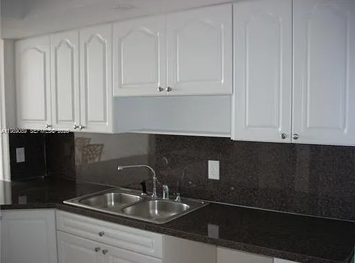 1351 NE Miami Gardens Dr #1723E — Photo 9