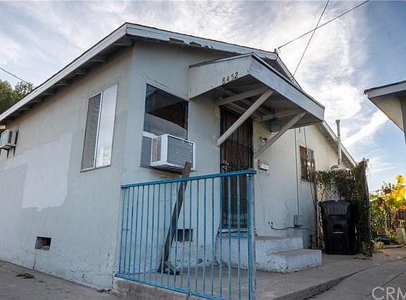 3rd image of 8448 Fern Ave