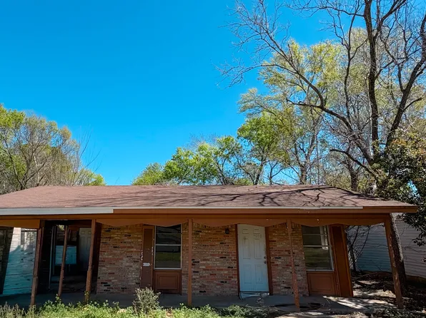 408 S 13th St, Longview, TX 75602