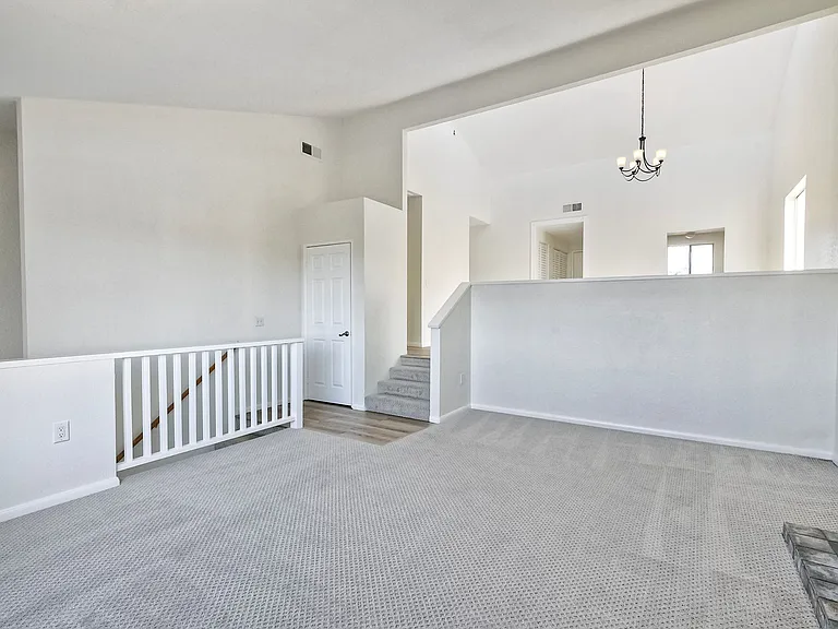 1252 Soria Gln — Photo 20