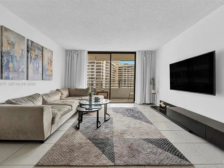 600 Three Islands Blvd #1615 — Photo 2