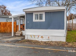 915 S Curtis Rd TRAILER 61, Boise, ID 83705