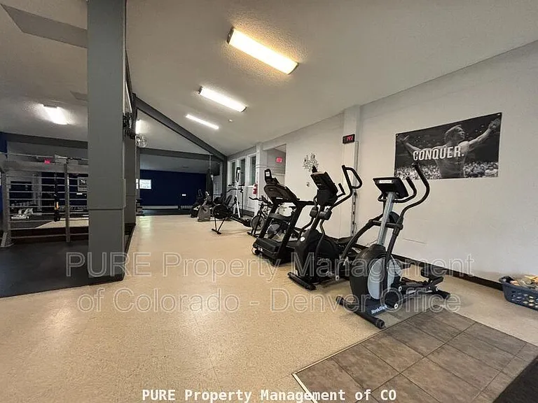1150 Golden Cir #409 — Photo 16