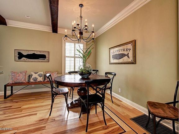 dining area 2