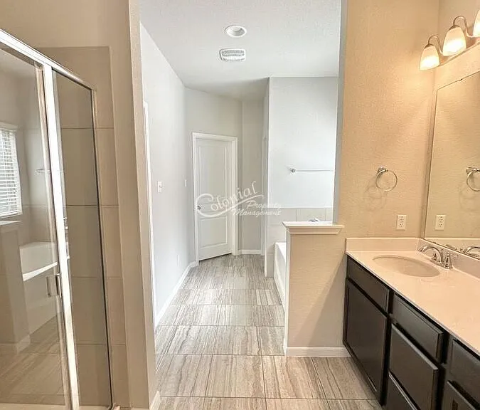 6008 Worthing Dr — Photo 11