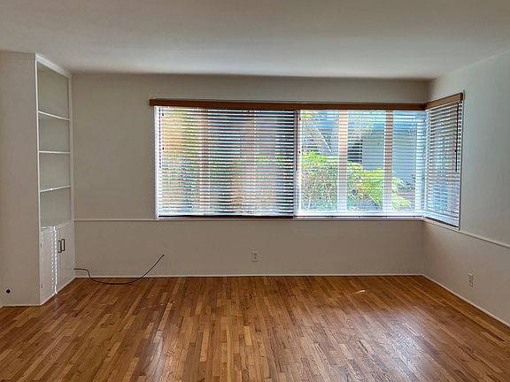 5th image of 827 6th St #A