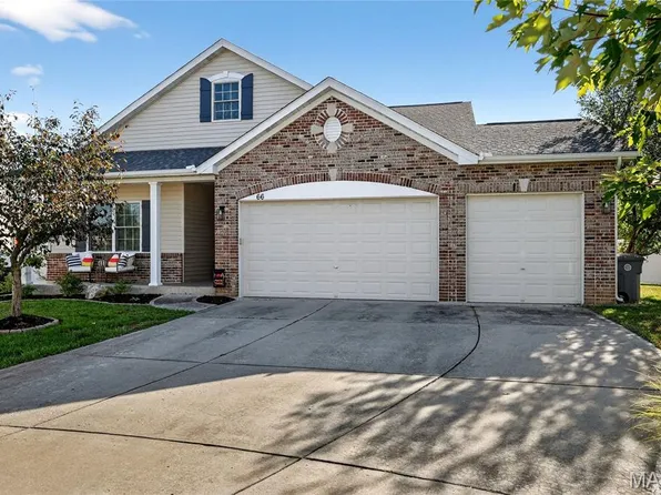 66 White Brook Ct, O'Fallon, MO 63366