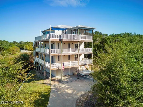 10536 Old Coast Guard Road, Emerald Isle, NC 28594