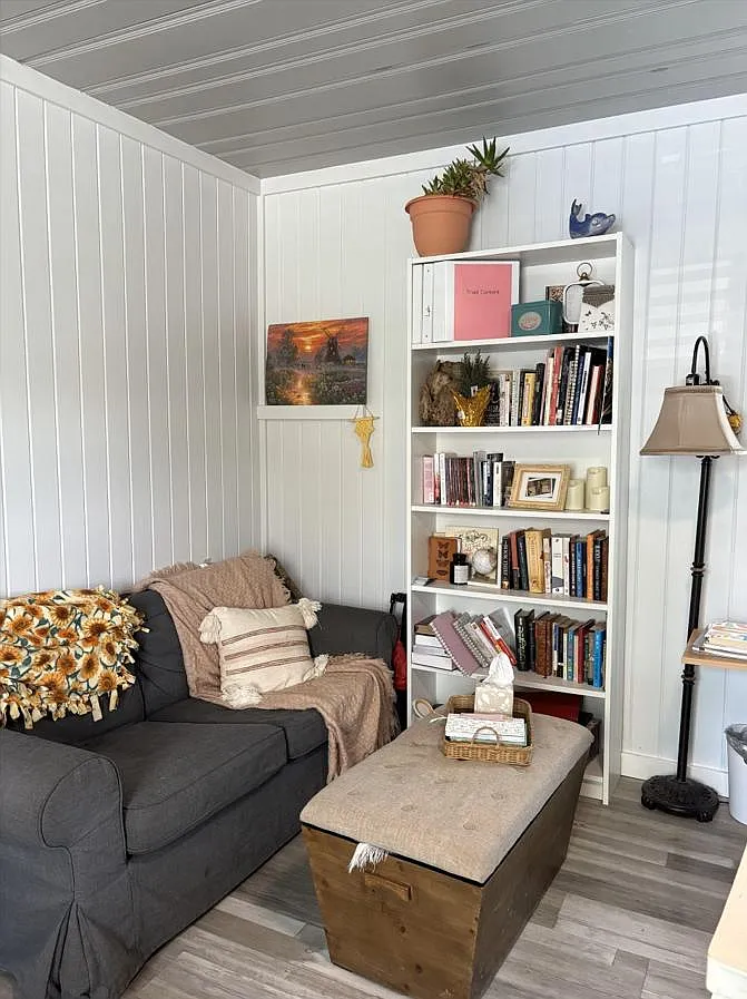 4066 Greenwich Rd - Unit 6 — Photo 3