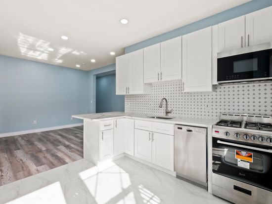 315 56th St APT D8, West New York, NJ 07093