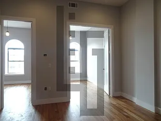 Rented by Loom Group