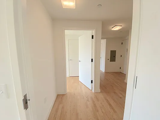 Rented by Nooklyn NYC LLC | media 47