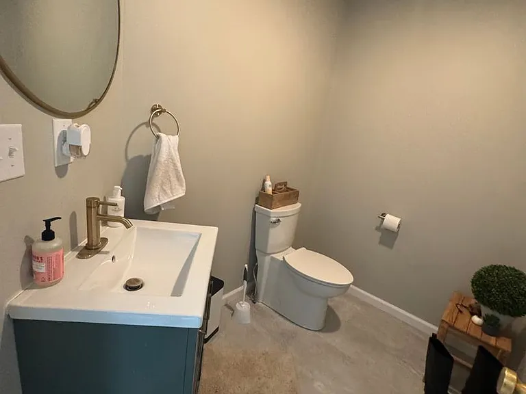 6317 Pleasant Dr — Photo 20