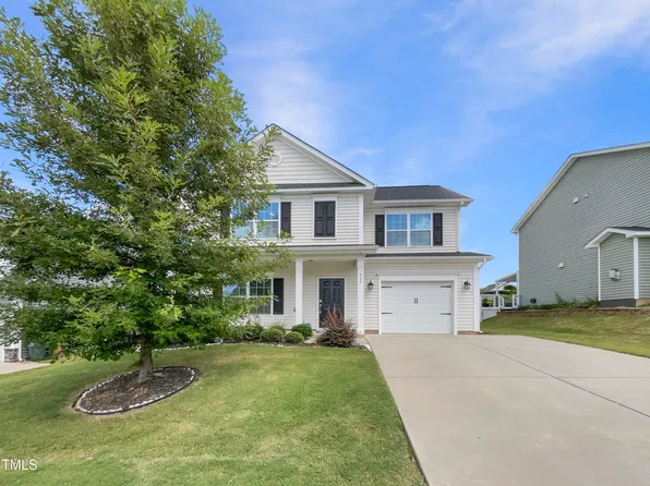 737 Lakemont Dr, Clayton, NC 27520