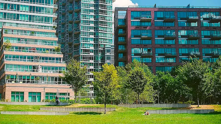 Rented by The Agency | media 16