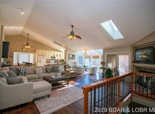 340 Salem Dr, Four Seasons, MO 65049