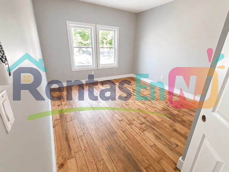 38 Tillinghast St #1L2 — Photo 2