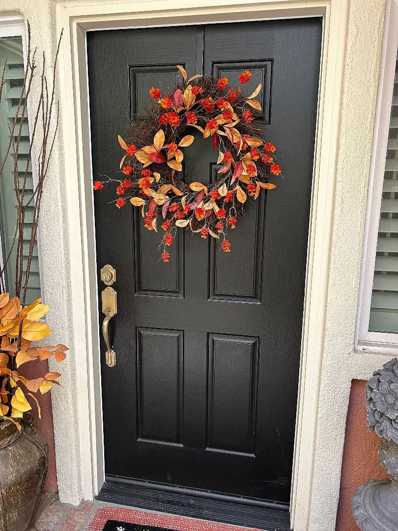 3 bed, 2630 sqft, $3,200 — Photo 1
