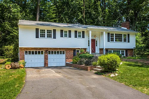 9112 Santayana Dr Photo 1