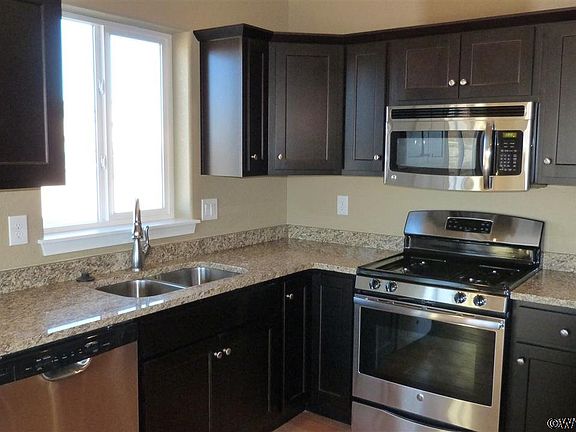 4th image of 1160 Prairie River Dr