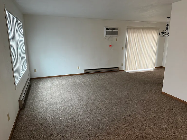2830 Willow Dr — Photo 14
