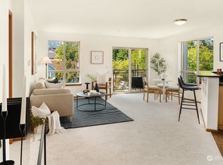 412 11th Ave APT 501, Seattle, WA 98122