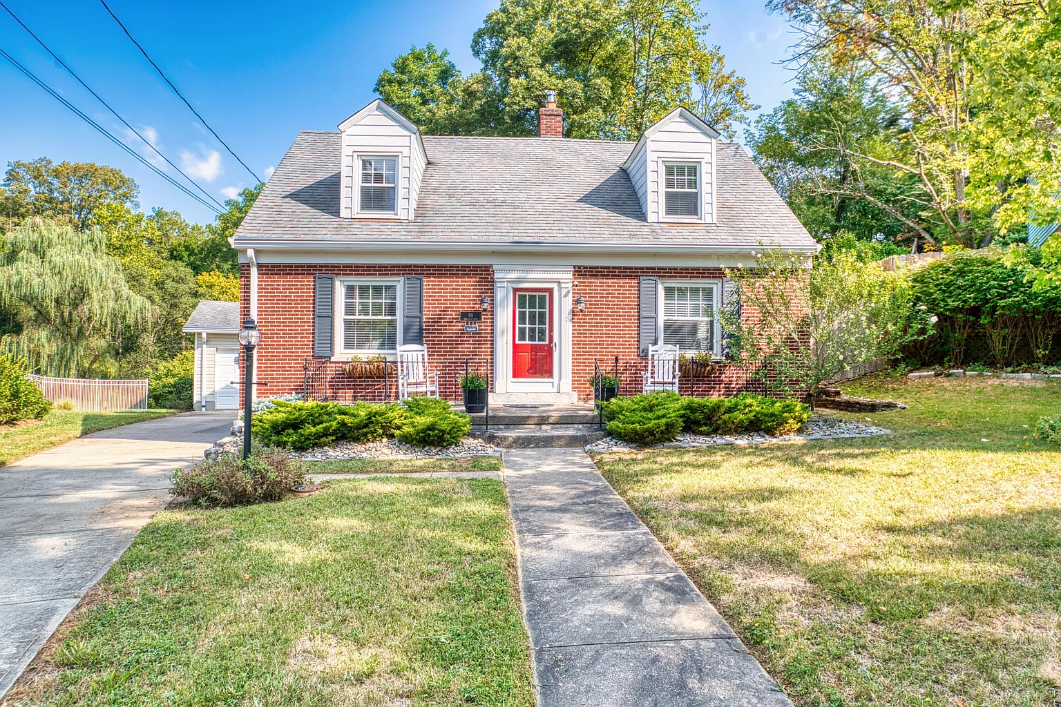 68 Edwards Ct photo 1