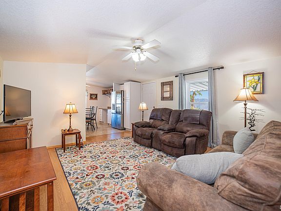 5th image of 13289 E 53rd Dr