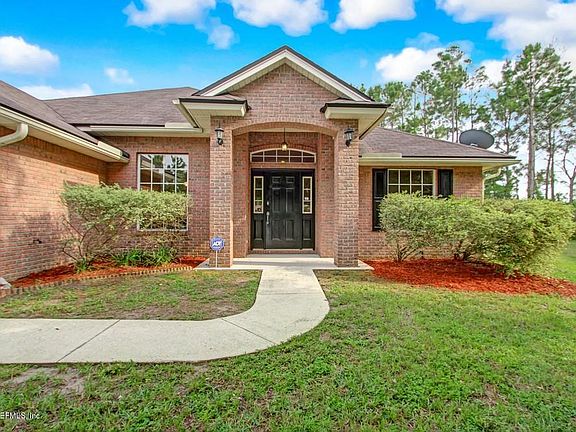 4th image of 8224 Leafcrest Dr