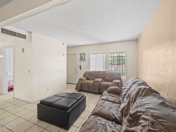 4th image of 4652 S Calle Madrid