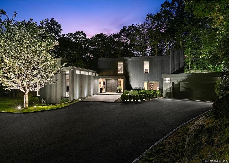 9 Chateau Ridge Rd, Greenwich, CT 06831 | Zillow