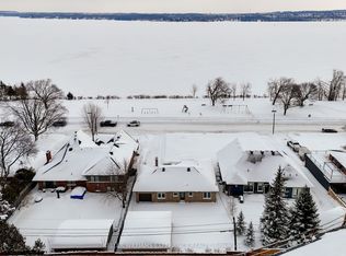 68 Kempenfelt Dr, Barrie, ON L4M 1C1