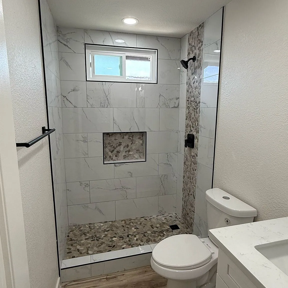 2 bed, $3,195 — Photo 4