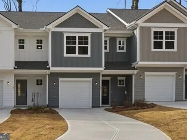 55 Wright St #67, Lavonia, GA 30553