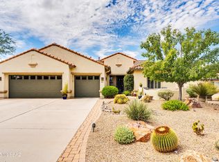 671 N Keyes Rd, Green Valley, AZ 85614
