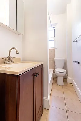 Rented by Bold New York | media 9