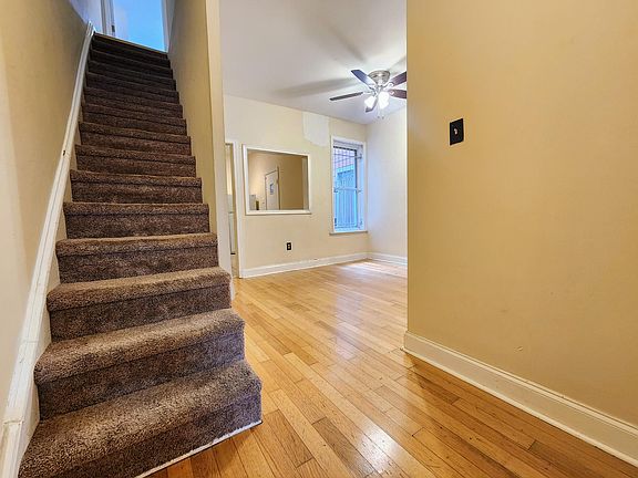 3rd image of 1638 French St