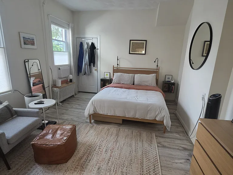 48 Highland Ave #2 — Photo 4
